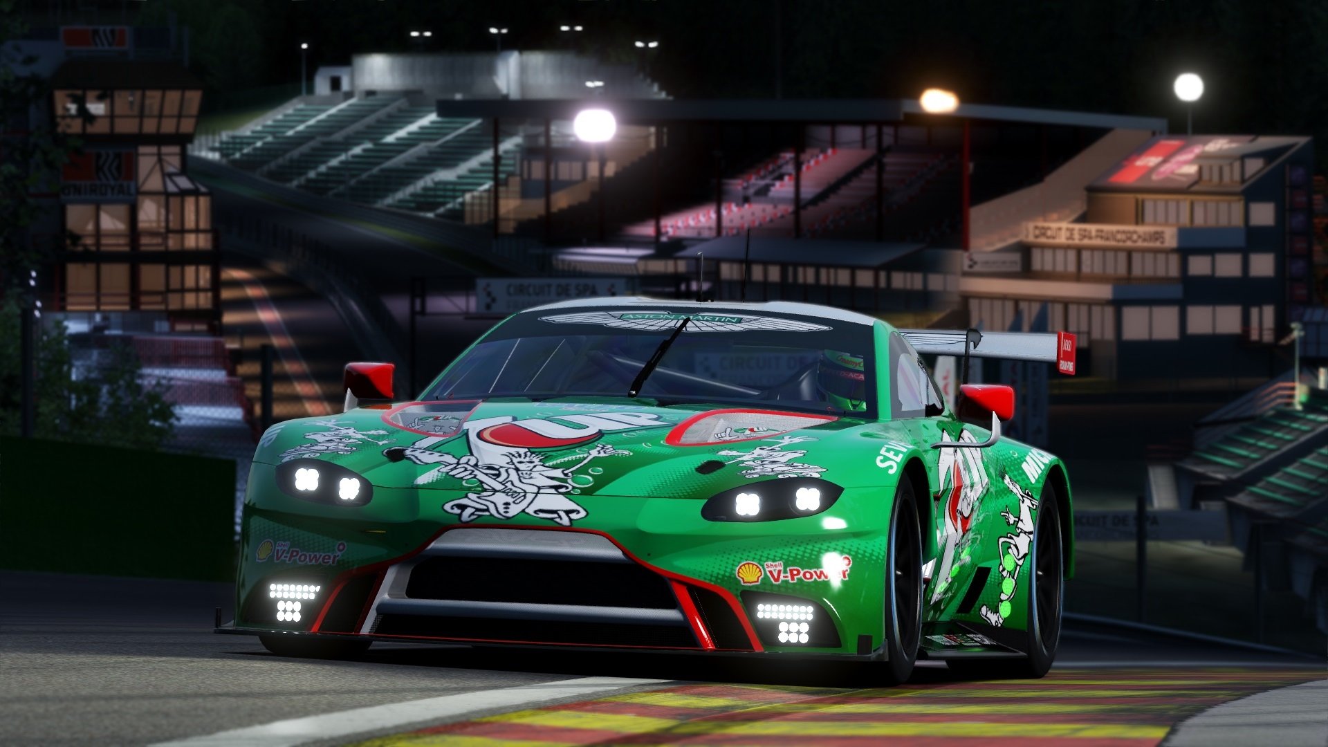 fb体育平台安全-“峡谷穿梭：深山中的极速冲刺”，穿过峡谷