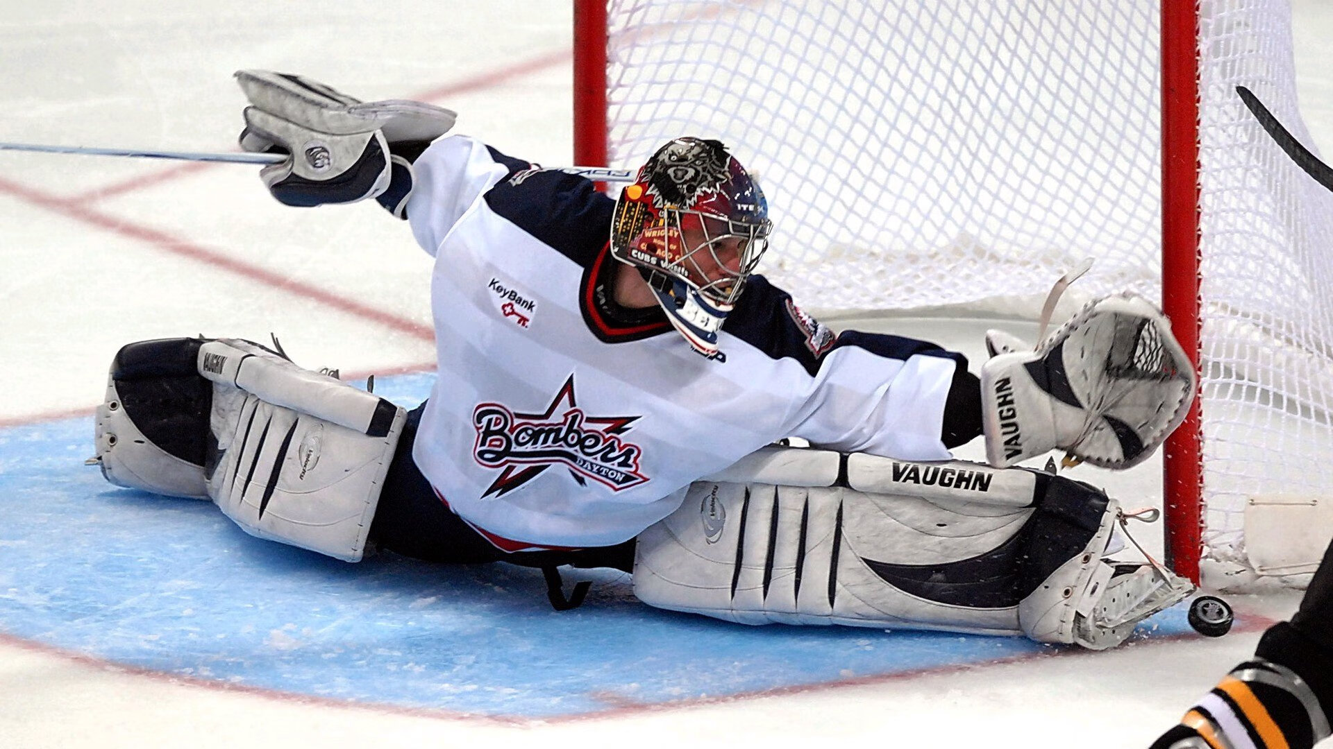 FB体育官网平台-《电竞裁判的责任与挑战：保障比赛公正》，电竞裁判的意义何在